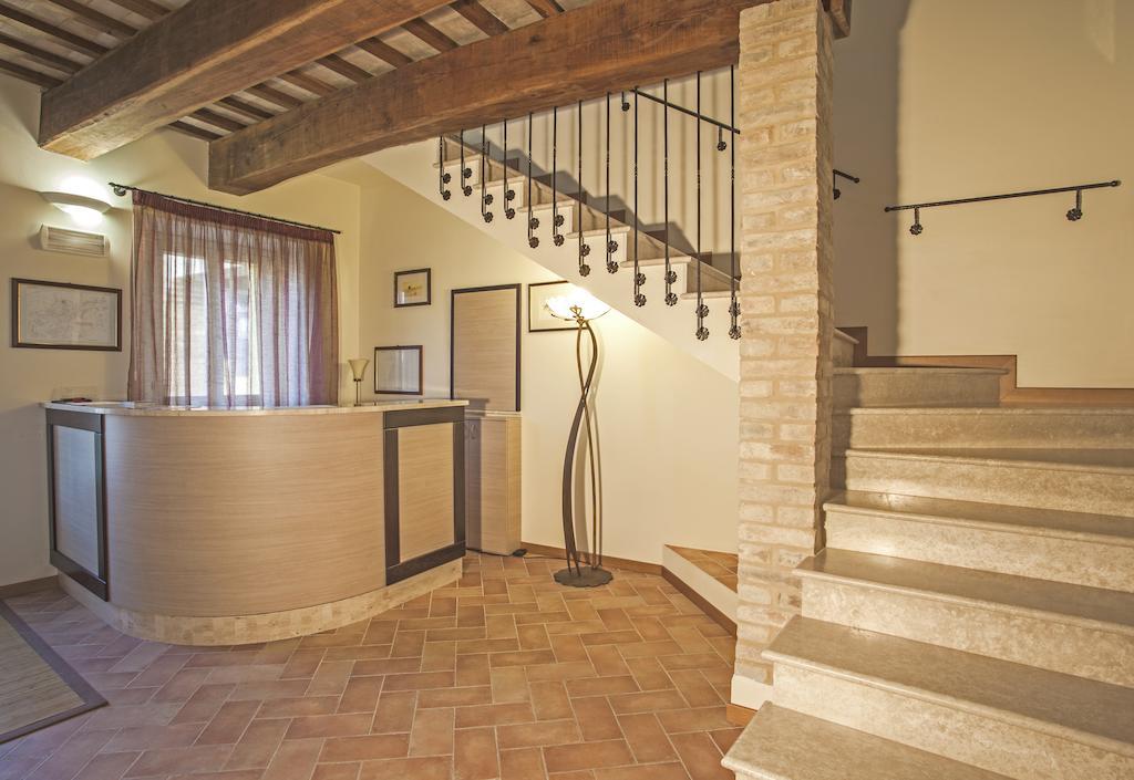 Il Ristoro Del Viandante Hotel Offagna Exterior foto