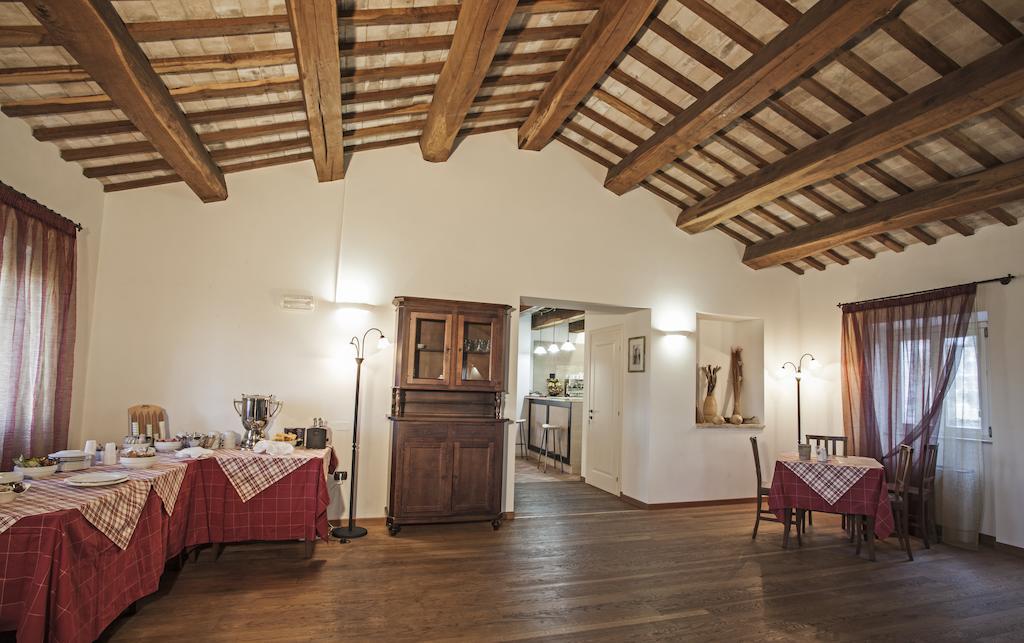Il Ristoro Del Viandante Hotel Offagna Exterior foto