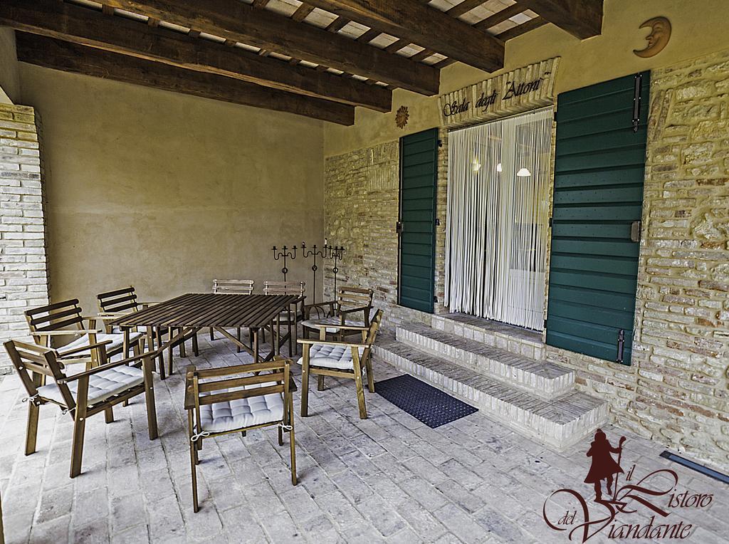 Il Ristoro Del Viandante Hotel Offagna Exterior foto
