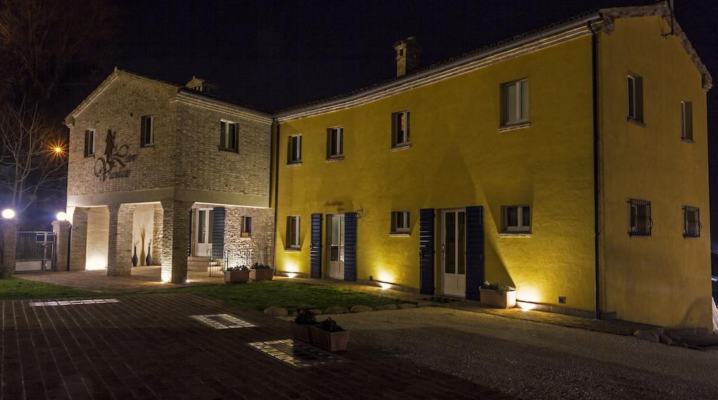 Il Ristoro Del Viandante Hotel Offagna Exterior foto